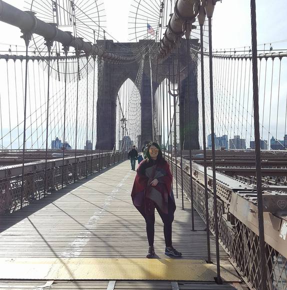 Meet your Posher, Roz - Picture 1 of 1